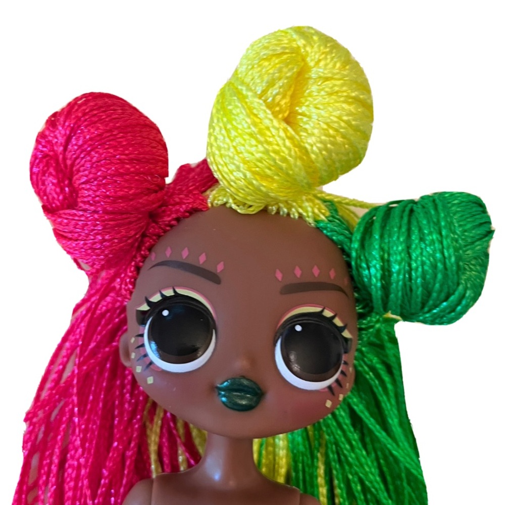 L.O.L. Surprise! OMG Queens Sways Black Fashion Doll Yarn Hair BJD Nude To Dress